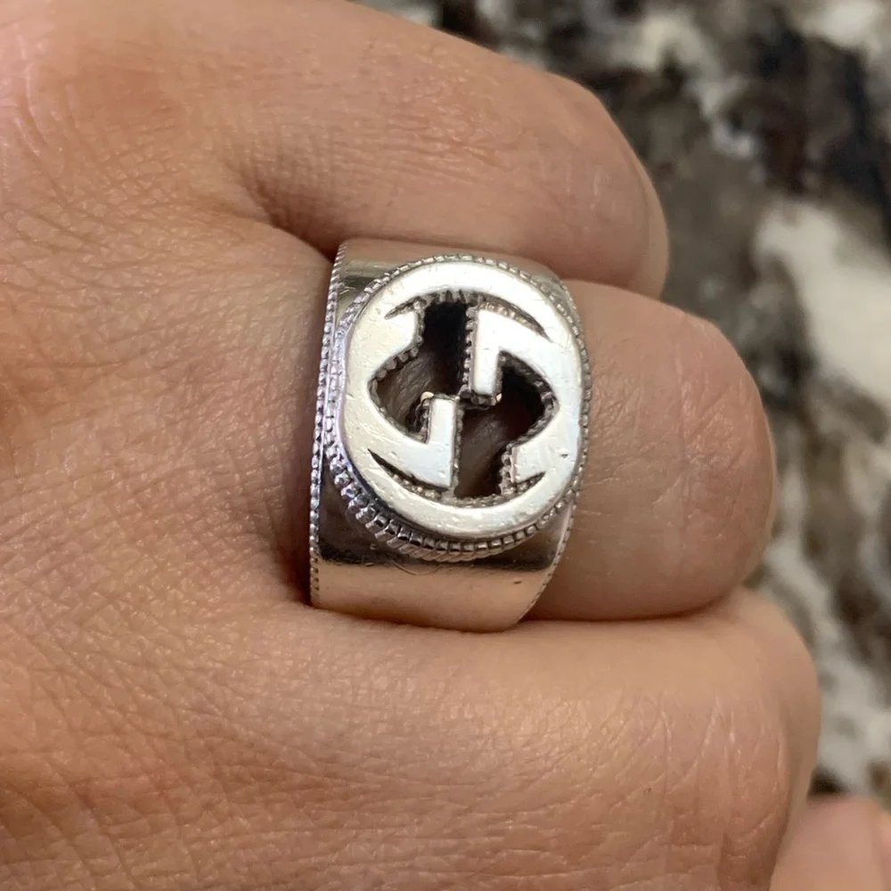 GUCCI GG Unisex Ring, Sterling Silver 925, Gucci Size 19, Approx. USA Size 8.75